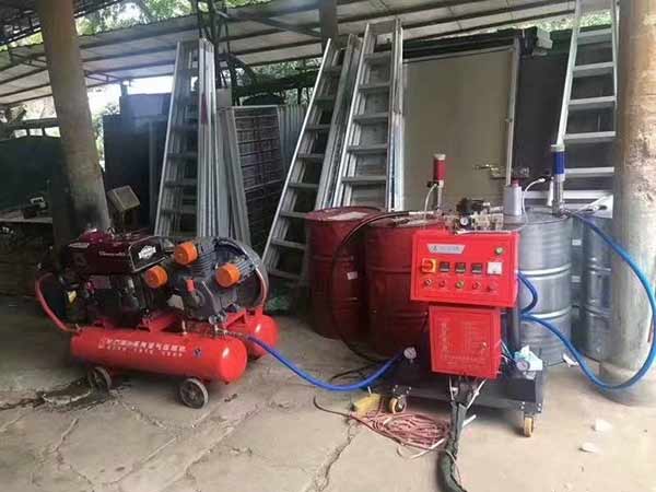 jnjx-lll44so2kv 小型聚氨酯噴涂機